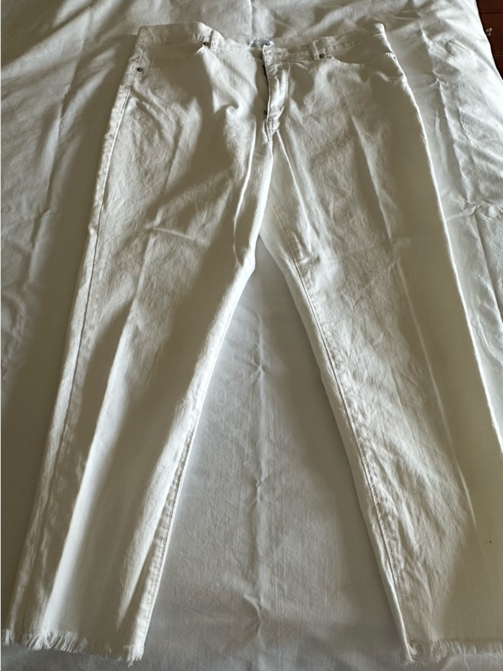 LOFT White Skinny Jeans with Raw Hem